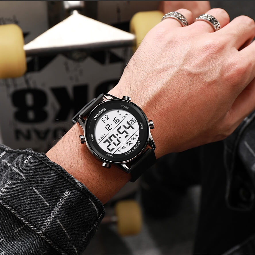 Montre numérique - SYNOKE